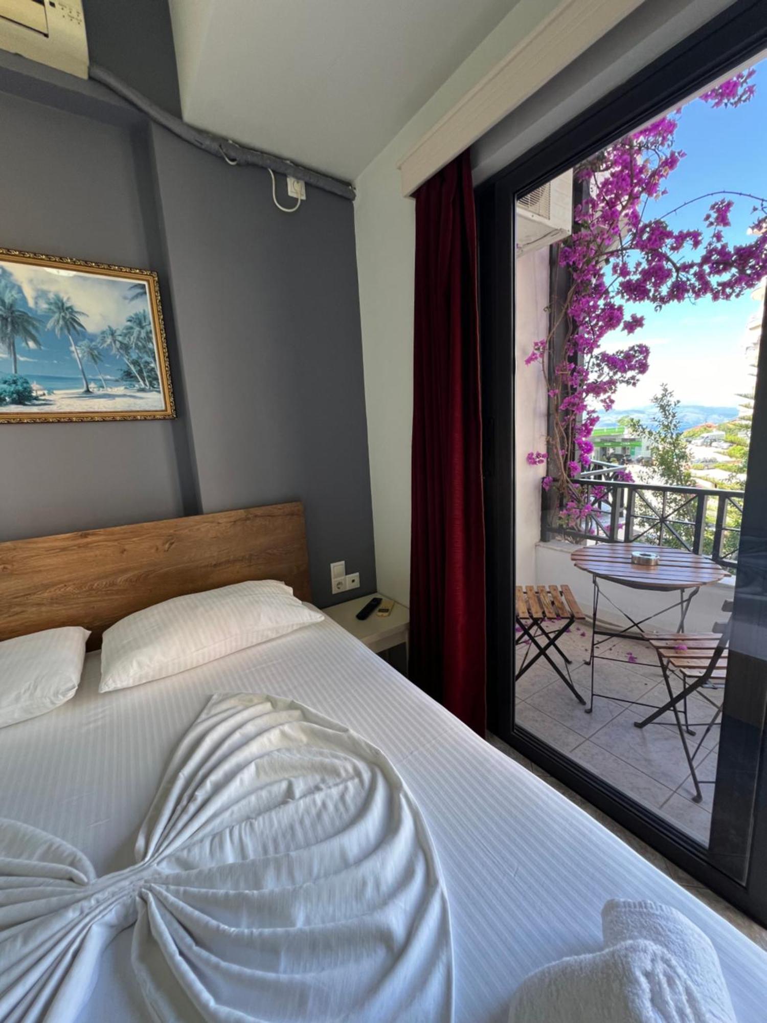 Prive City Hotel Sarandë 外观 照片